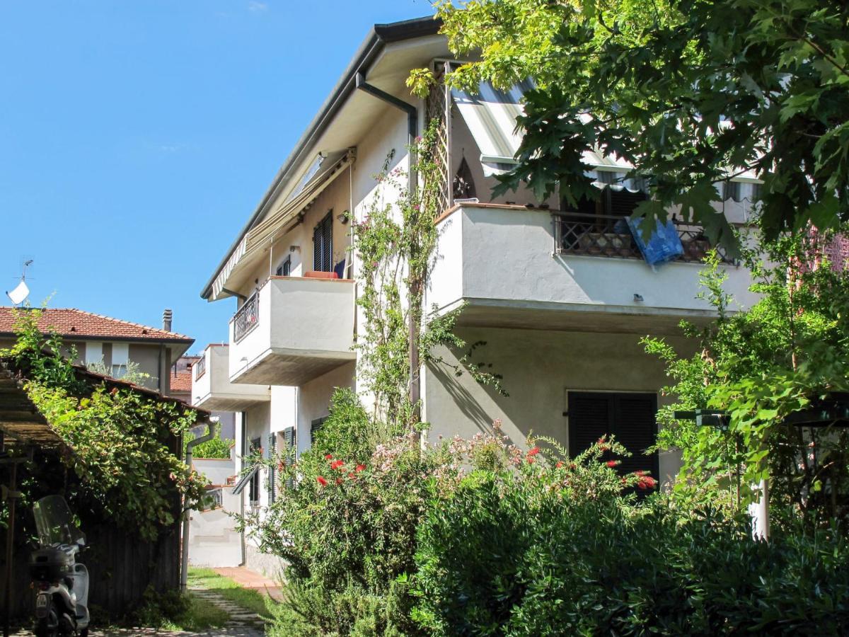 Apartment Ilaria 2 By Interhome Marina di Massa Ngoại thất bức ảnh